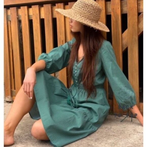 All the Wild Roses Women's Polka Dot Boho Tiered Breezy‎ Midi Dress Green Size 8 - Picture 1 of 15